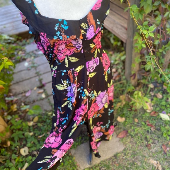 Japna Floral Print Ruffle Romper Size L - Picture 2 of 5